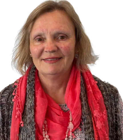 Photo of Wendy Greaves, manager